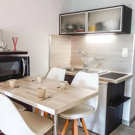 Apartment Eden Parc